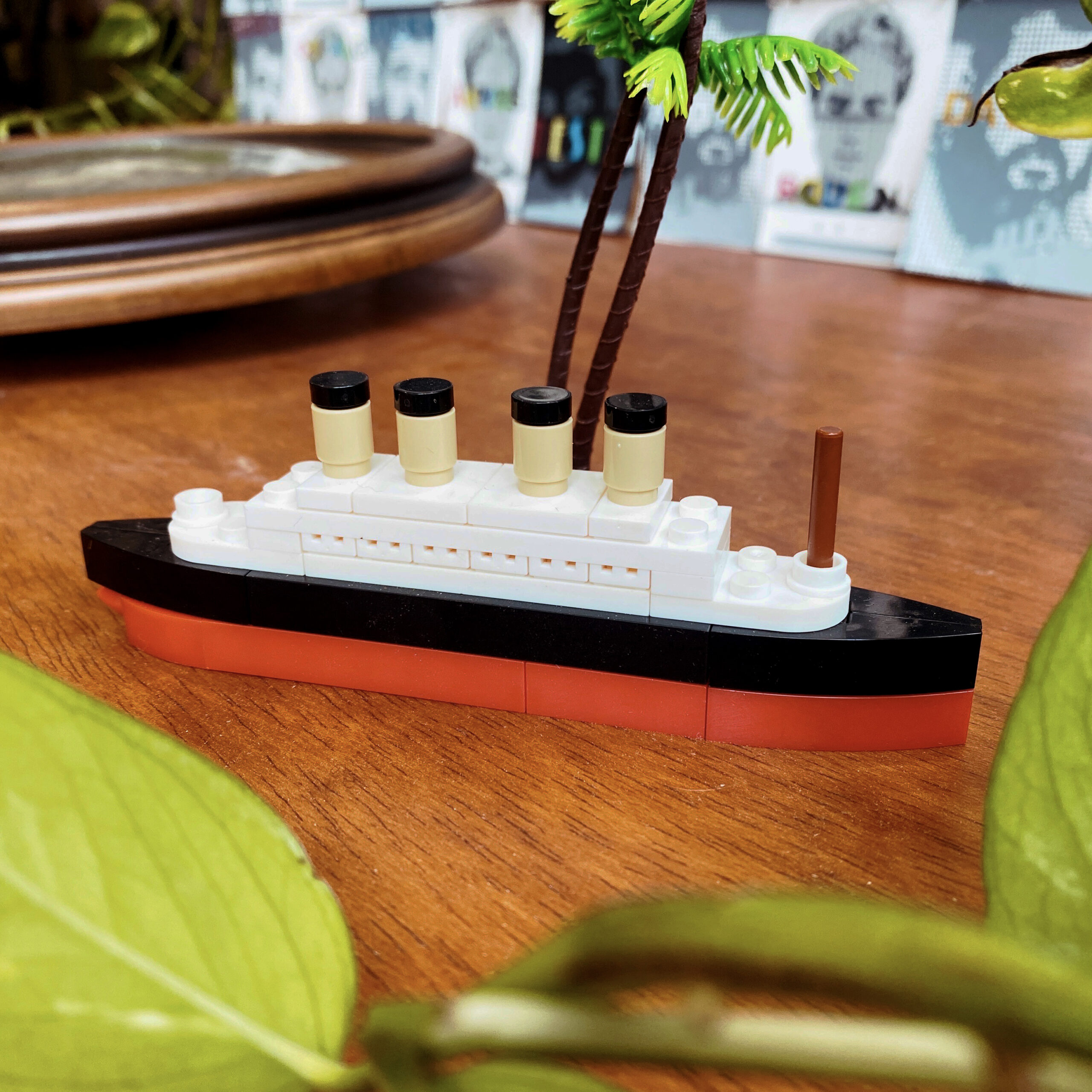 “Ahoy! Sr. Eldridge. Soube que você estava no Andrea Doria.”